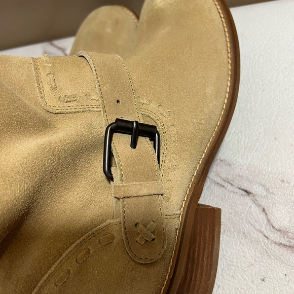 Musse and Cloud Tan Leather Pull On Ankle Boots Buckle Detail Size 10 - Picture 4 of 6
